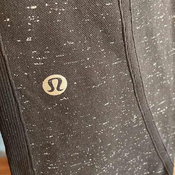 Lululemon athletic thick pants - Picture 4 of 4